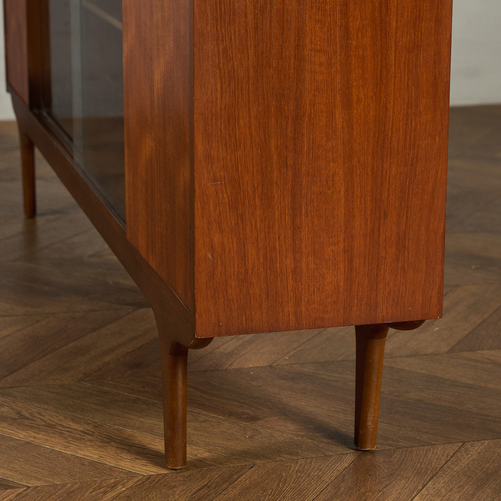 英国 ヴィンテージ ナロー ガラス ブックケース