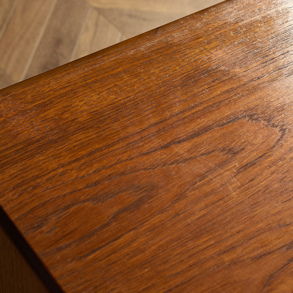 十字扉 ヴィンテージ サイドボード