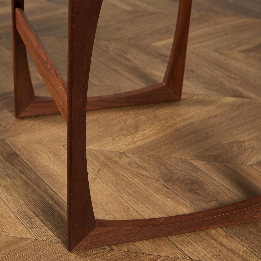 Quadrille ヴィンテージ ネストテーブル