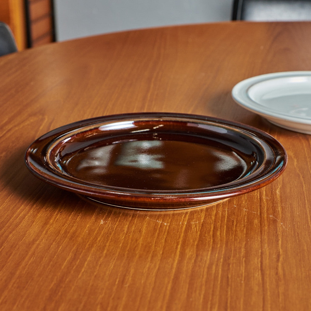 アマブロ amabro 波佐見焼 REGULAR PLATE / ブラウン #70601 – camori