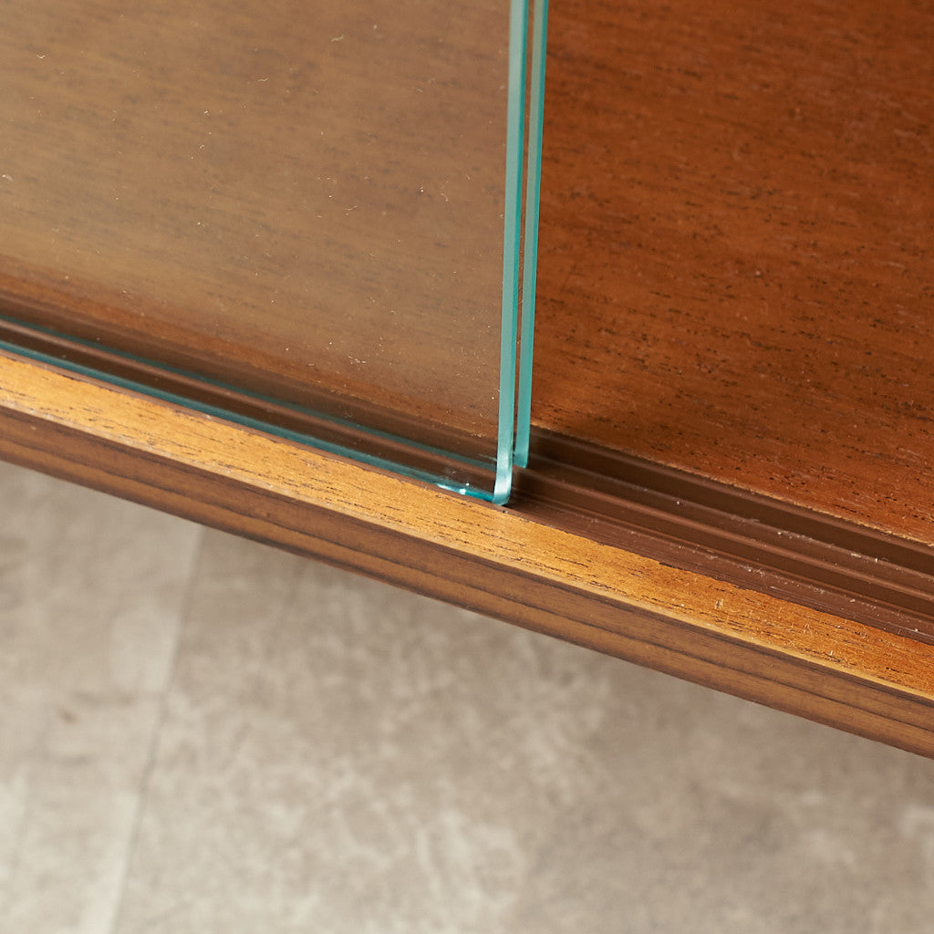 ヴィンテージ ガラスキャビネット