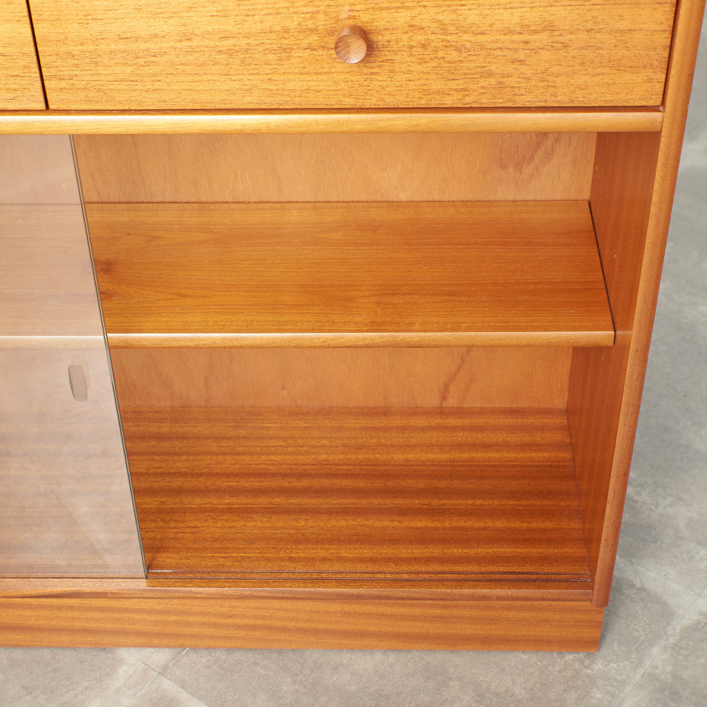 ヴィンテージ ガラスキャビネット