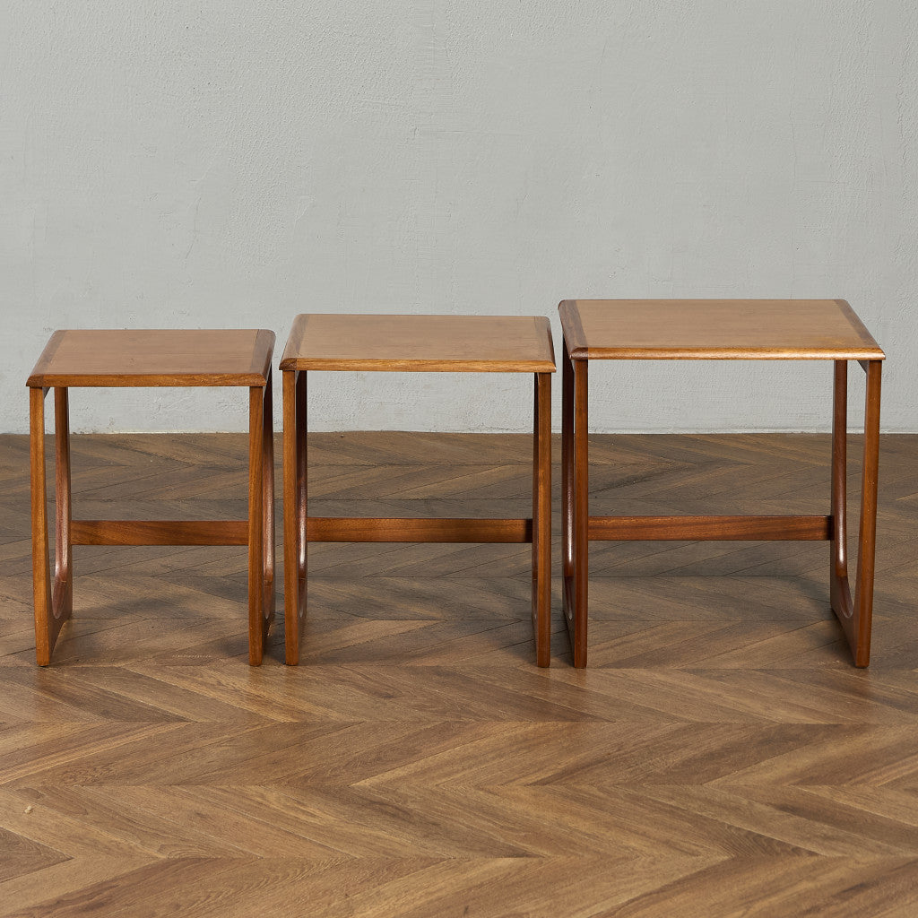 SUNELM ヴィンテージ ネストテーブル