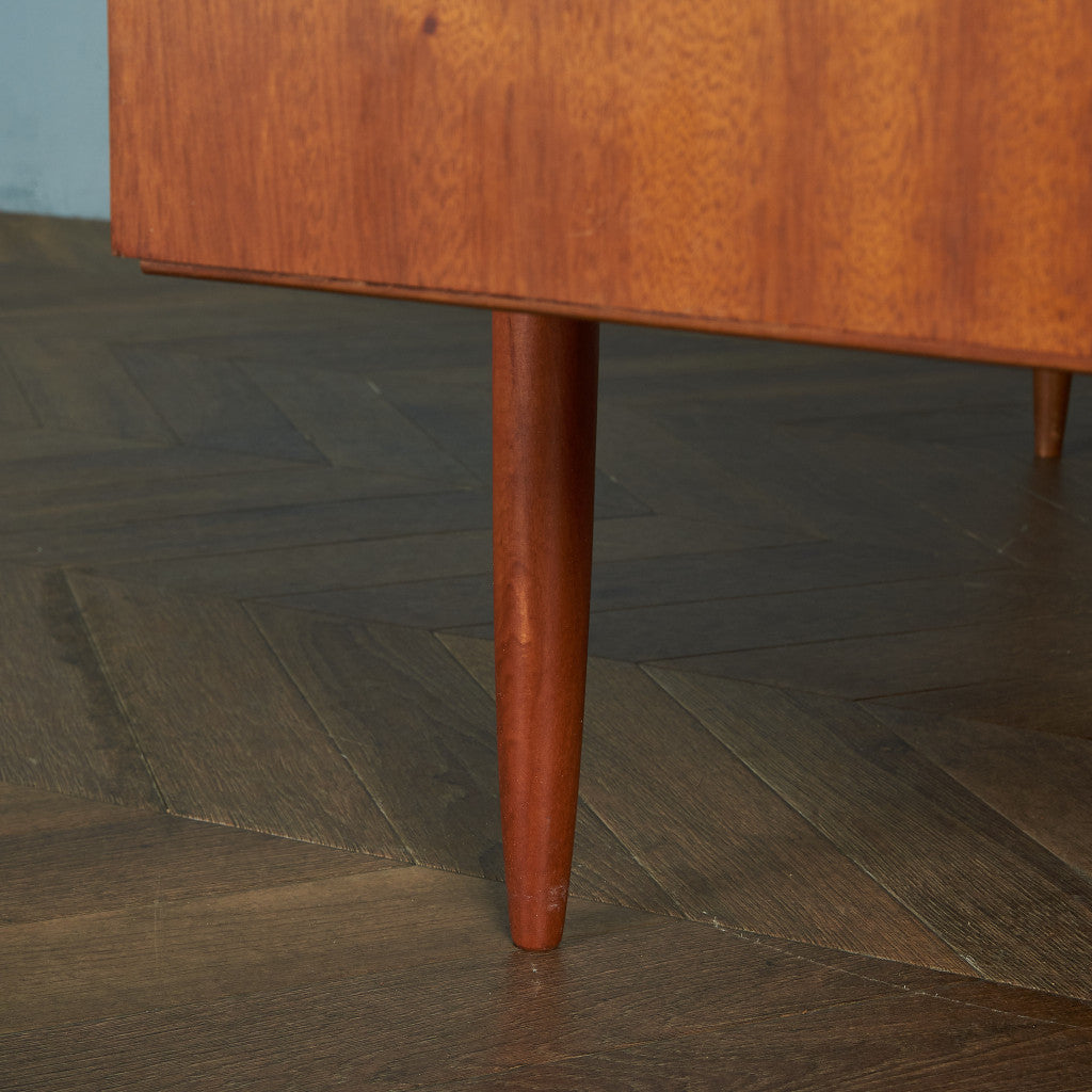 Austinsuite Vintage Sideboard #80318