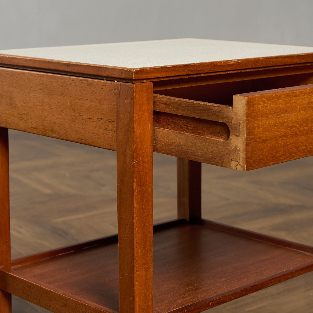 英国 ヴィンテージ サイド キャビネット サイドテーブル