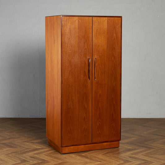 ジープラン G-PLAN Fresco 2ドア ワードローブ (2100D) #86985