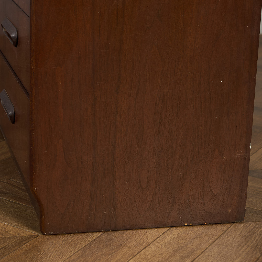 英国 ヴィンテージ カップボード