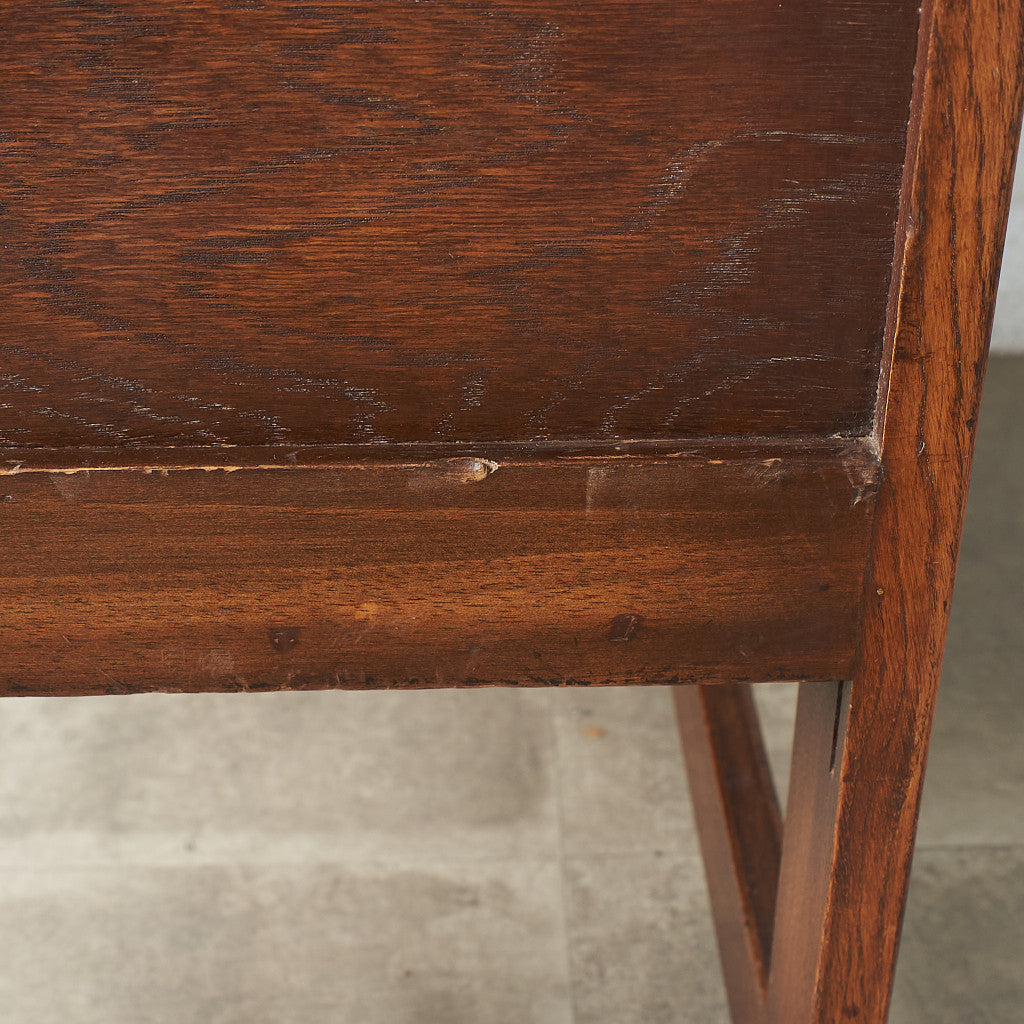 英国クラシック オーク材 サイドキャビネット