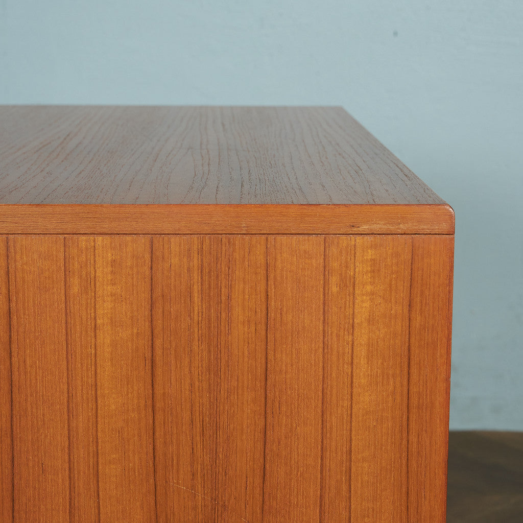 ジープラン G-PLAN Fresco サイドキャビネット / カスタム アイアンヘアピンレッグ #80367