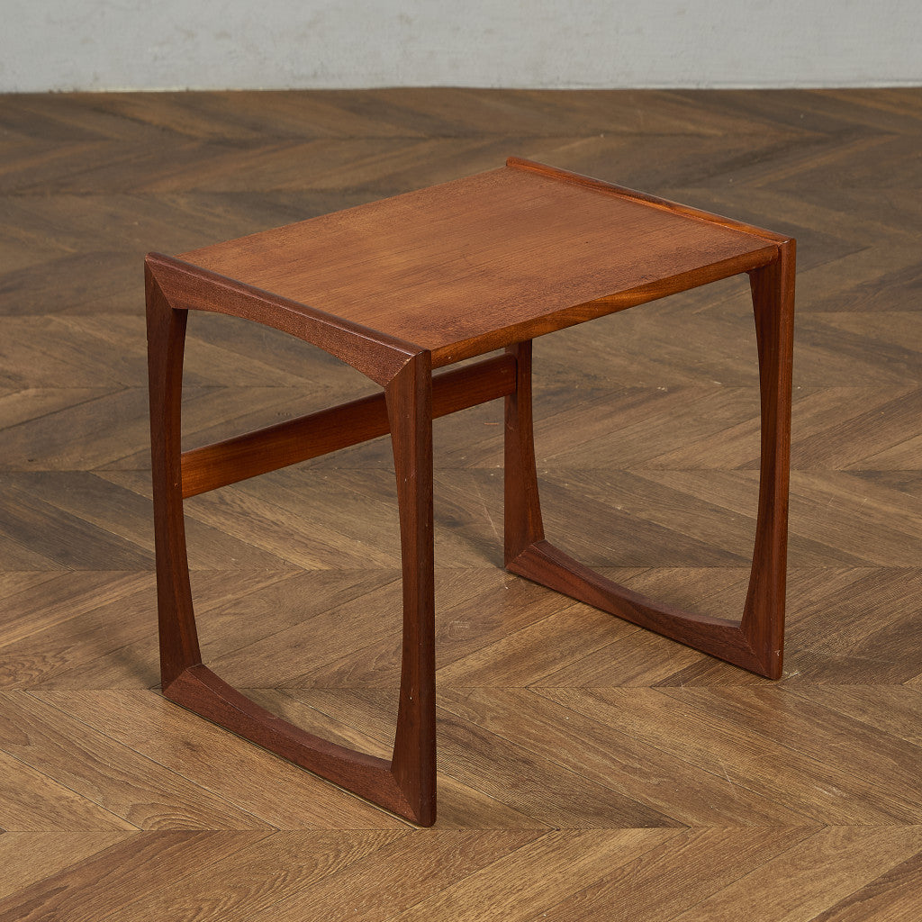 Quadrille ヴィンテージ ネストテーブル