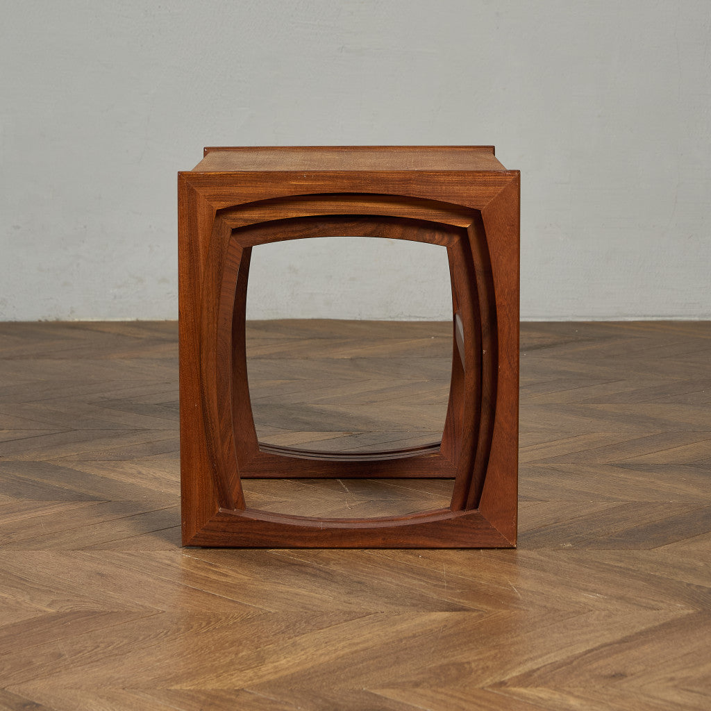 Quadrille ヴィンテージ ネストテーブル