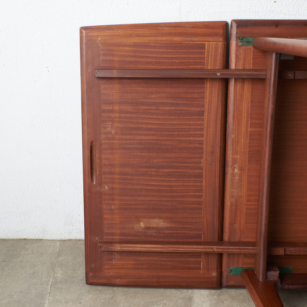 FONSECA ドローリーフ ダイニングテーブル