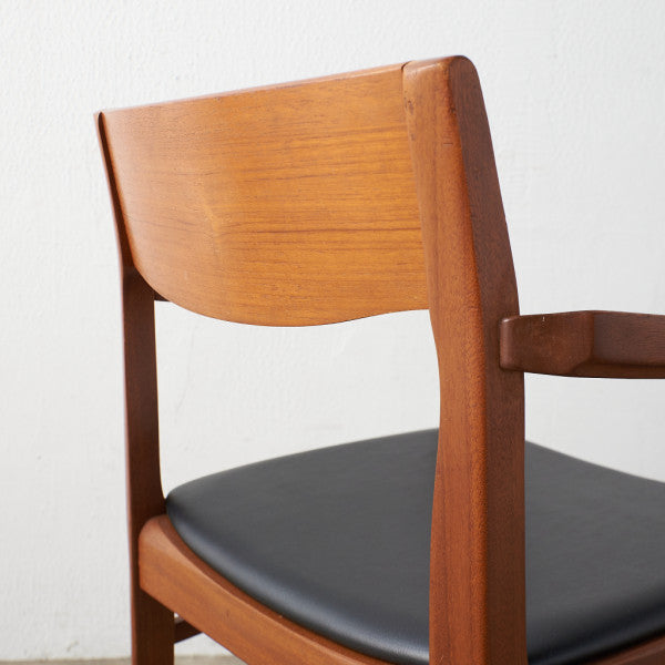 ダイニングチェア 2脚セット / 張替済