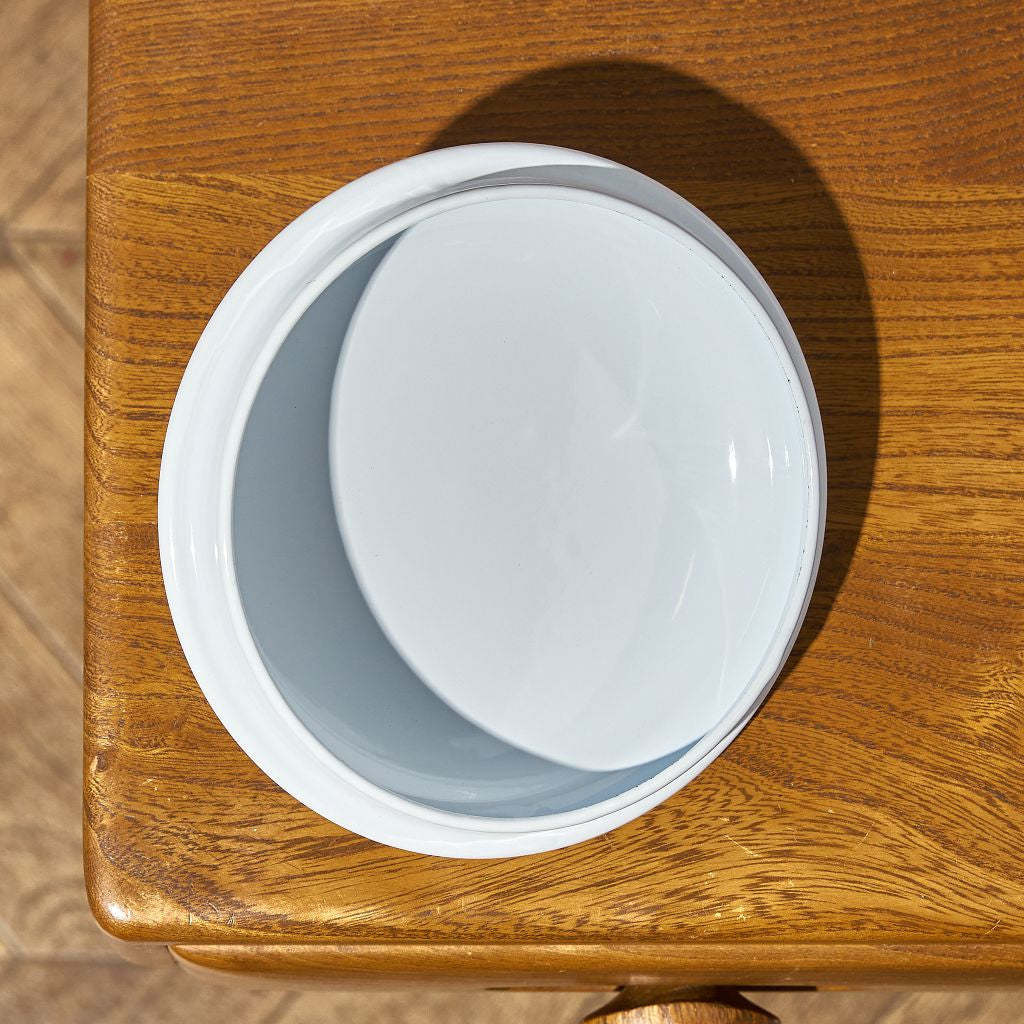 ホーローキャニスター