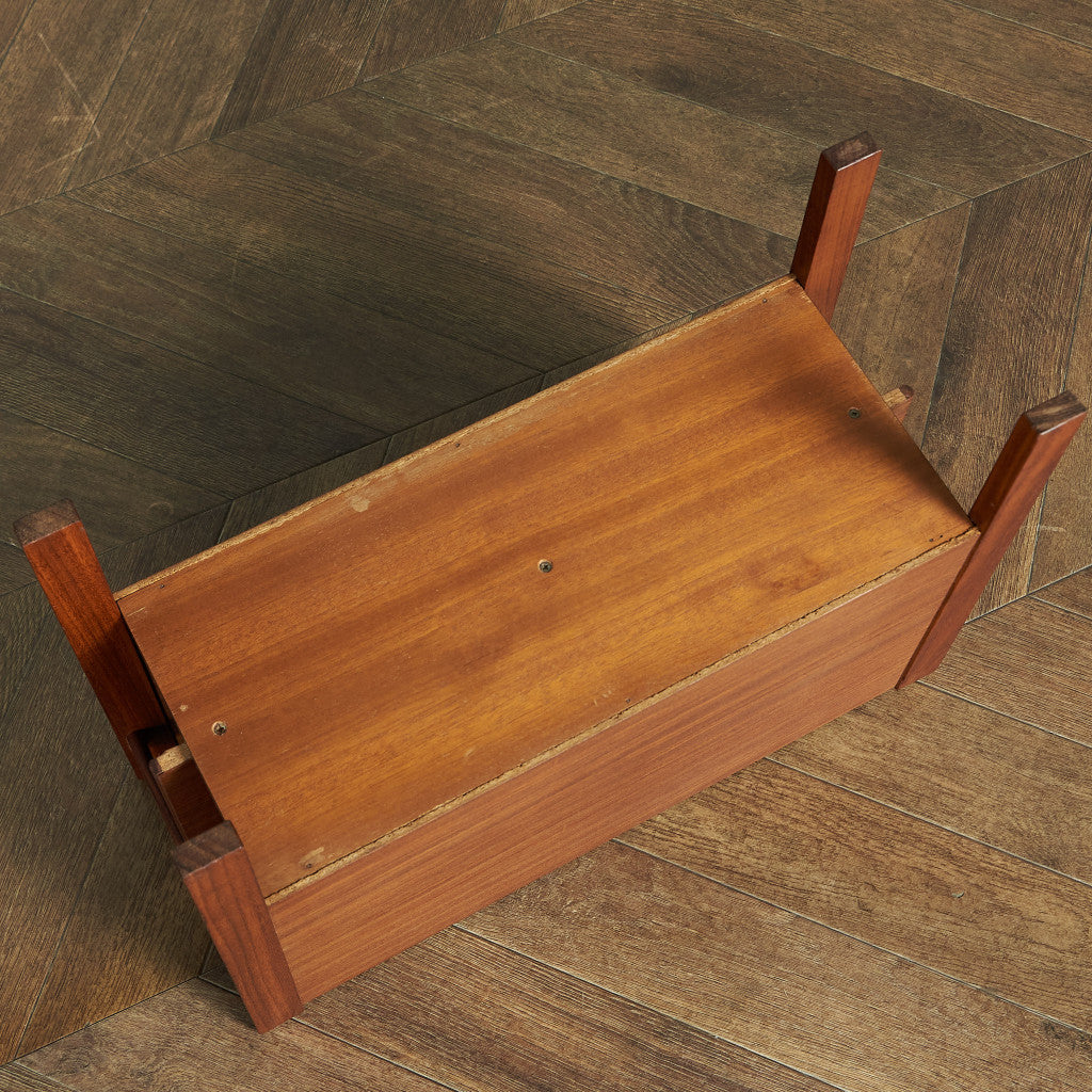 ヴィンテージ マガジンラック