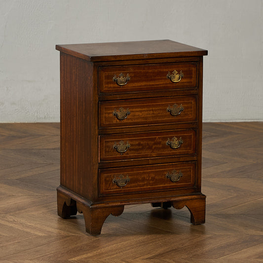 英国 クラシック 4段 サイドチェスト