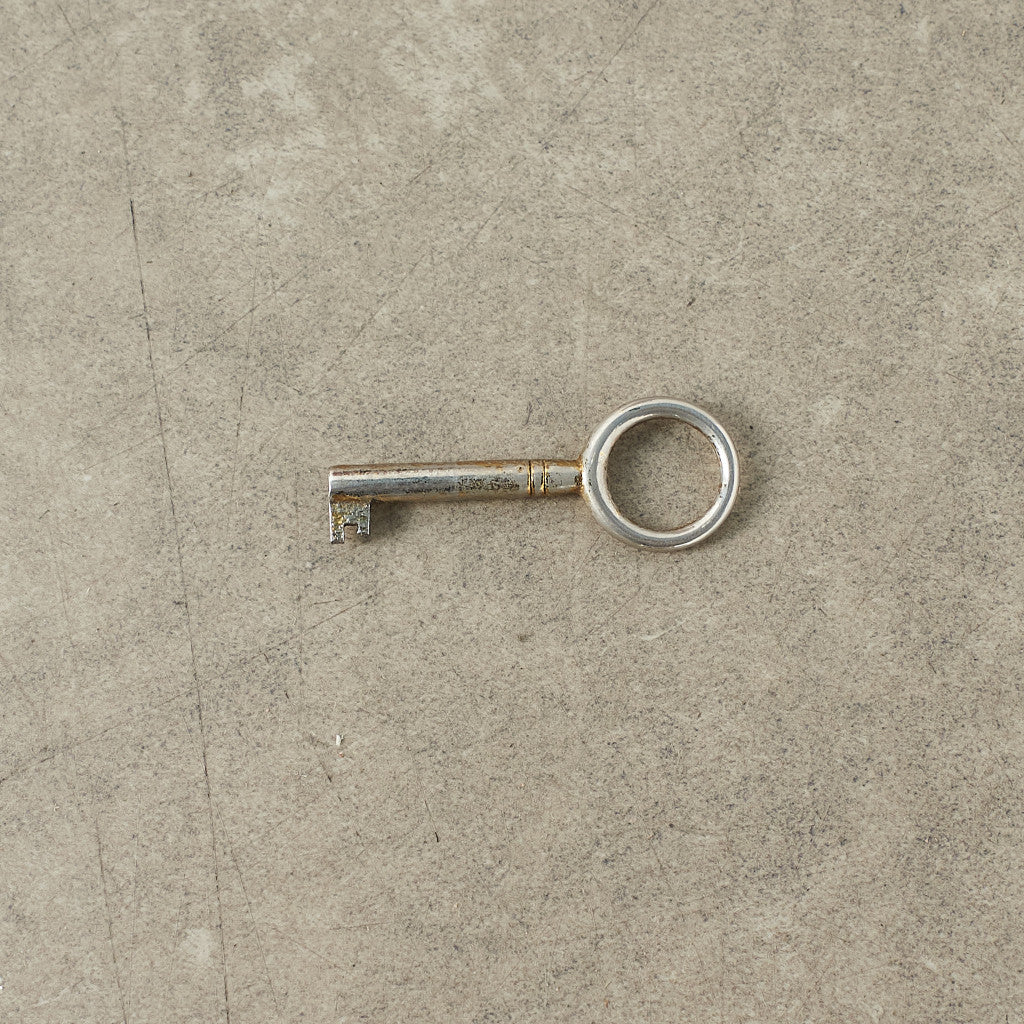 英国ヴィンテージ サイドボード / カスタム アイアンヘアピンレッグ