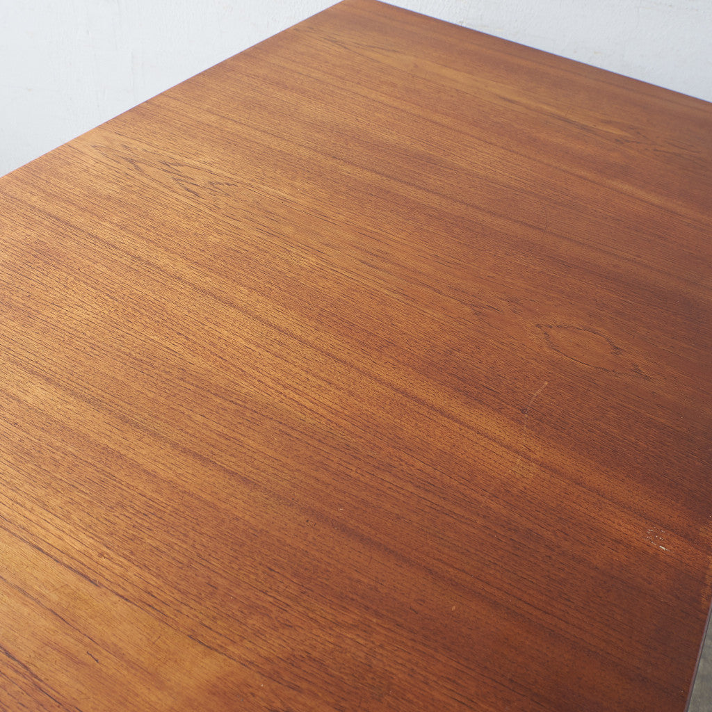 FONSECA ドローリーフ ダイニングテーブル