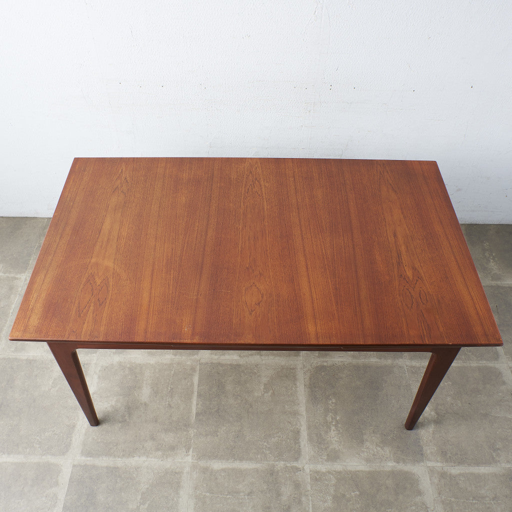 FONSECA ドローリーフ ダイニングテーブル