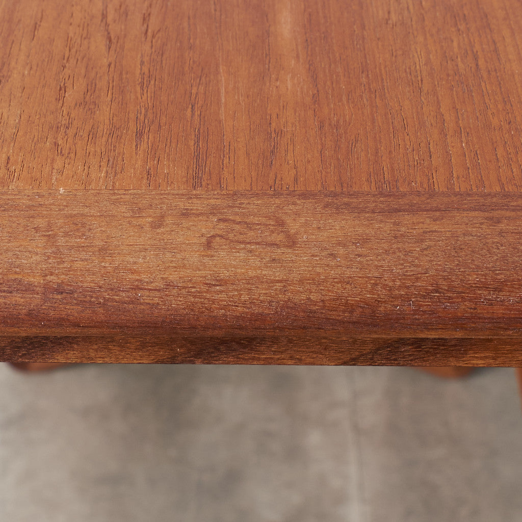 Astro ネストコーヒーテーブル