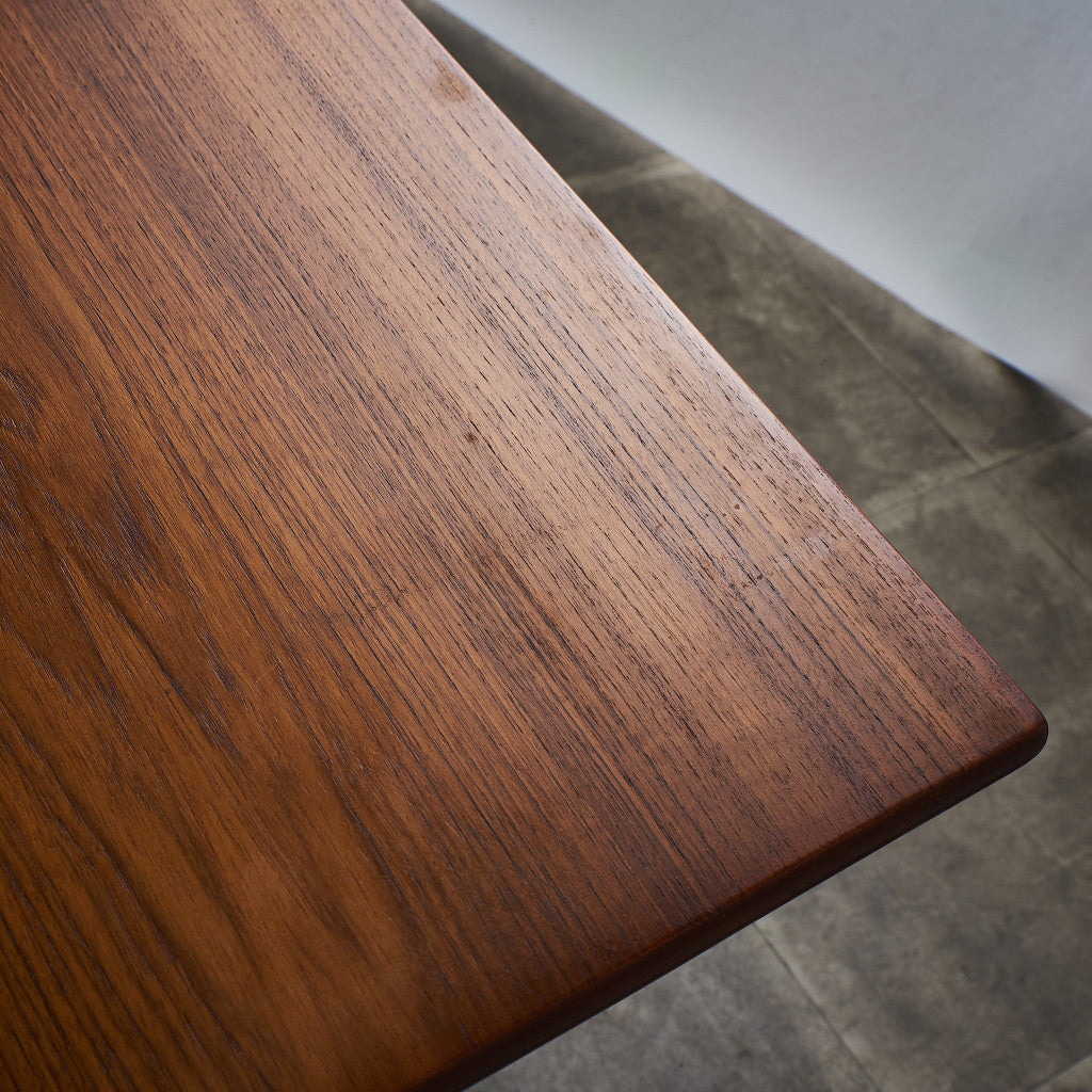 FONSECA ドローリーフ ダイニングテーブル