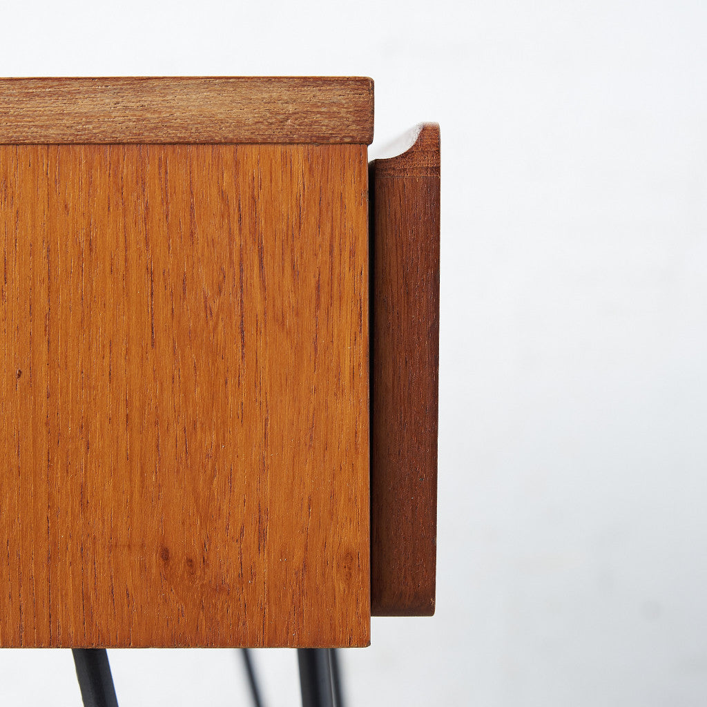 北欧ヴィンテージ サイドテーブル / カスタム アイアンヘアピンレッグ