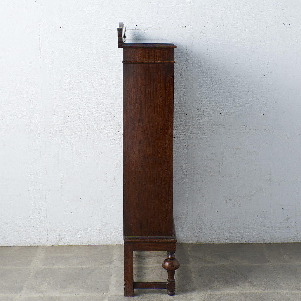 英国アンティーク ガラスブックケース