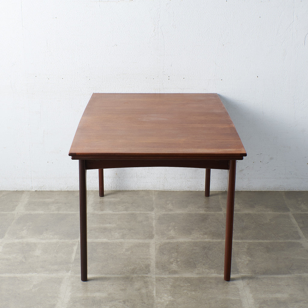 FONSECA ドローリーフ ダイニングテーブル