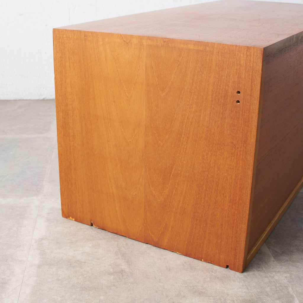 ウォールユニット