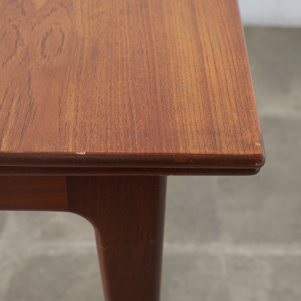 FONSECA ドローリーフ ダイニングテーブル