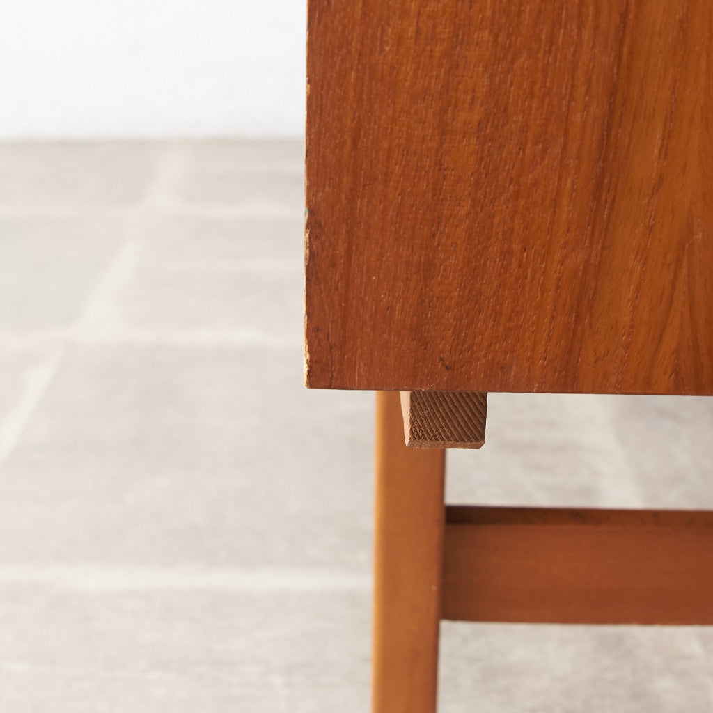 イギリスヴィンテージ サイドボード