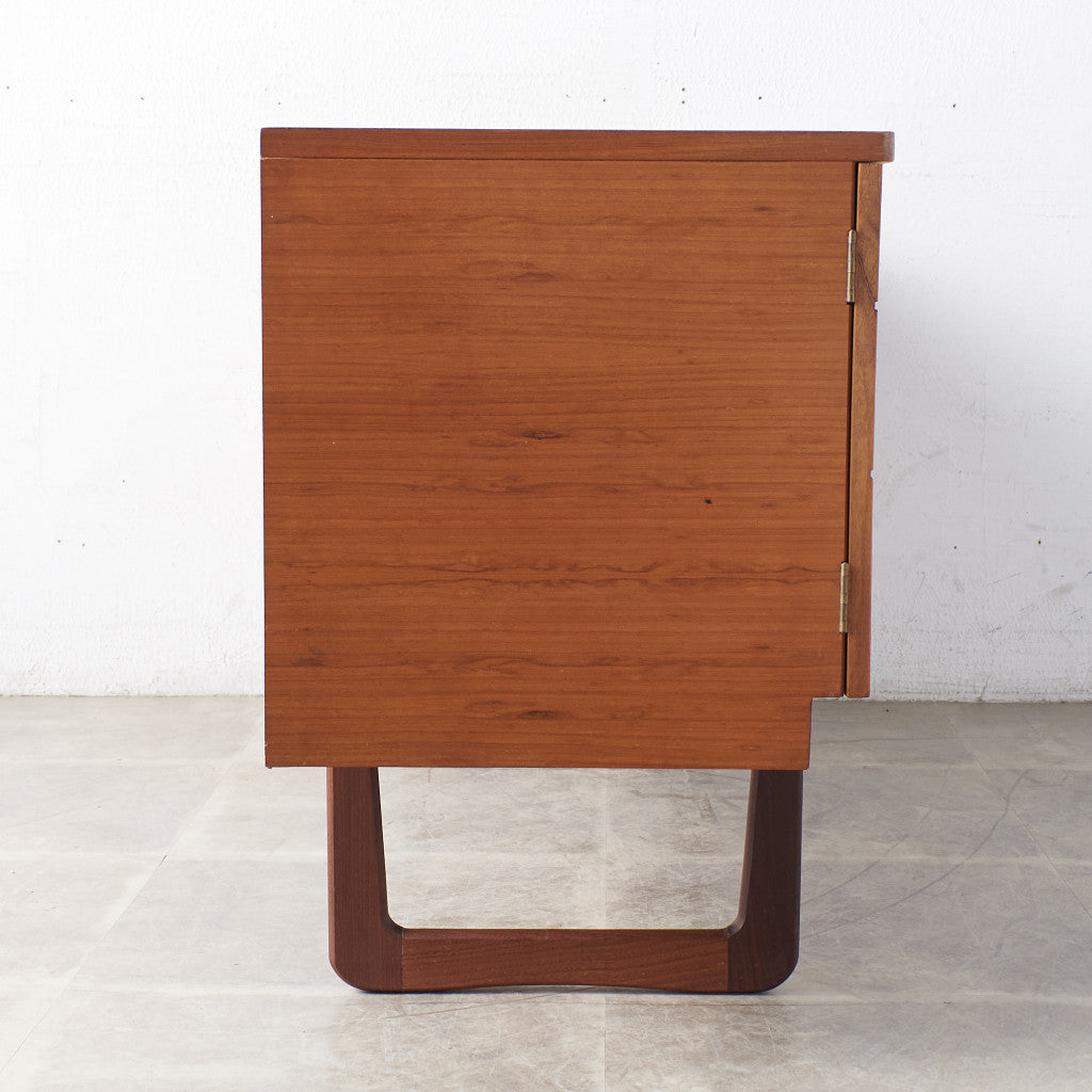 ヴィンテージ サイドボード