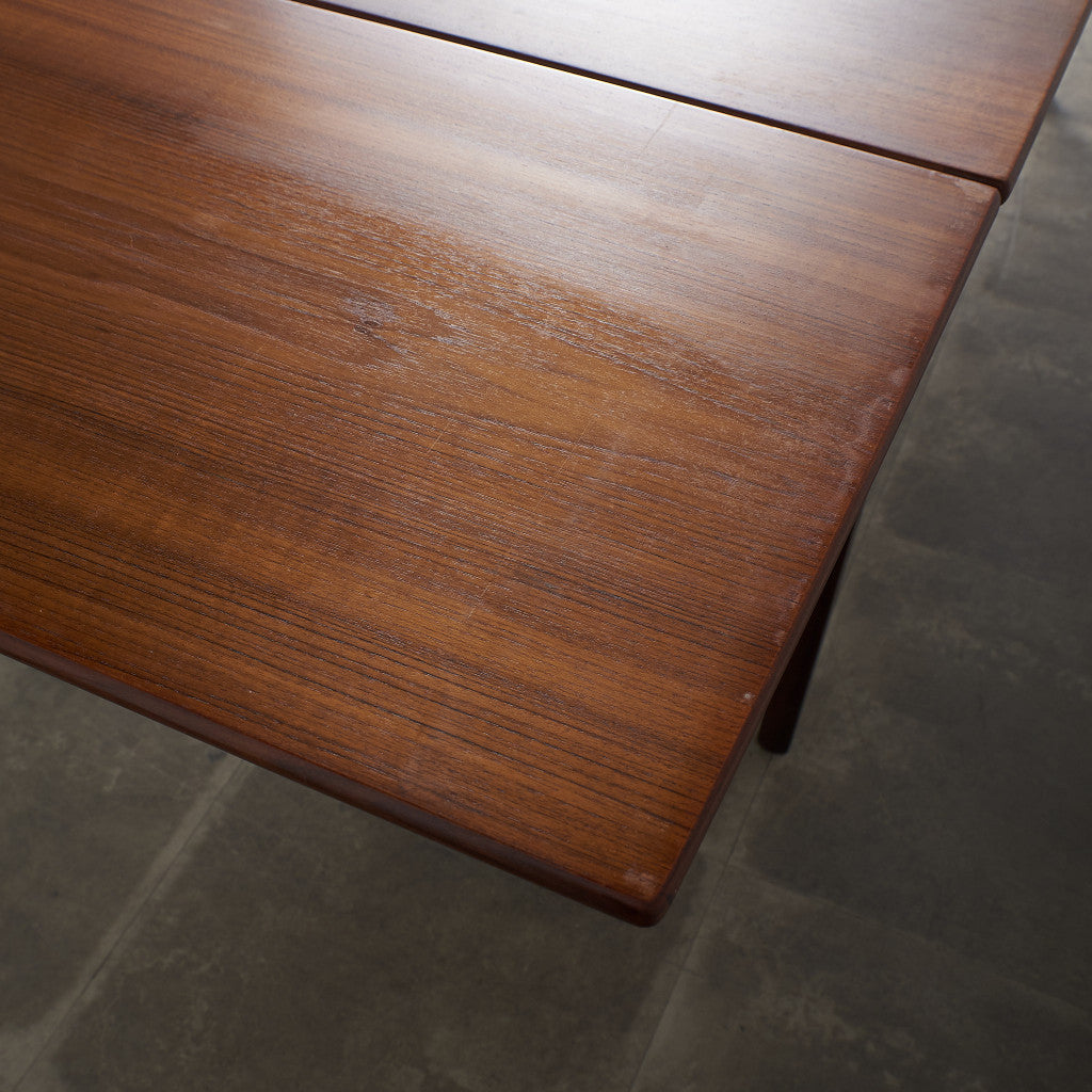 FONSECA ドローリーフ ダイニングテーブル