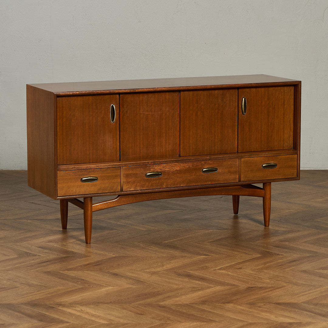 Brasilia クロームハンドル サイドボード