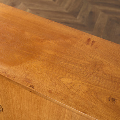 イギリス ヴィンテージ サイドボード