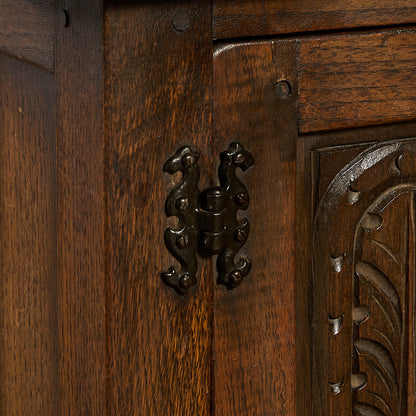 英国 クラシック サイドキャビネット サイドテーブル