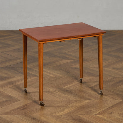 Novy Domov ヴィンテージ ネストテーブル