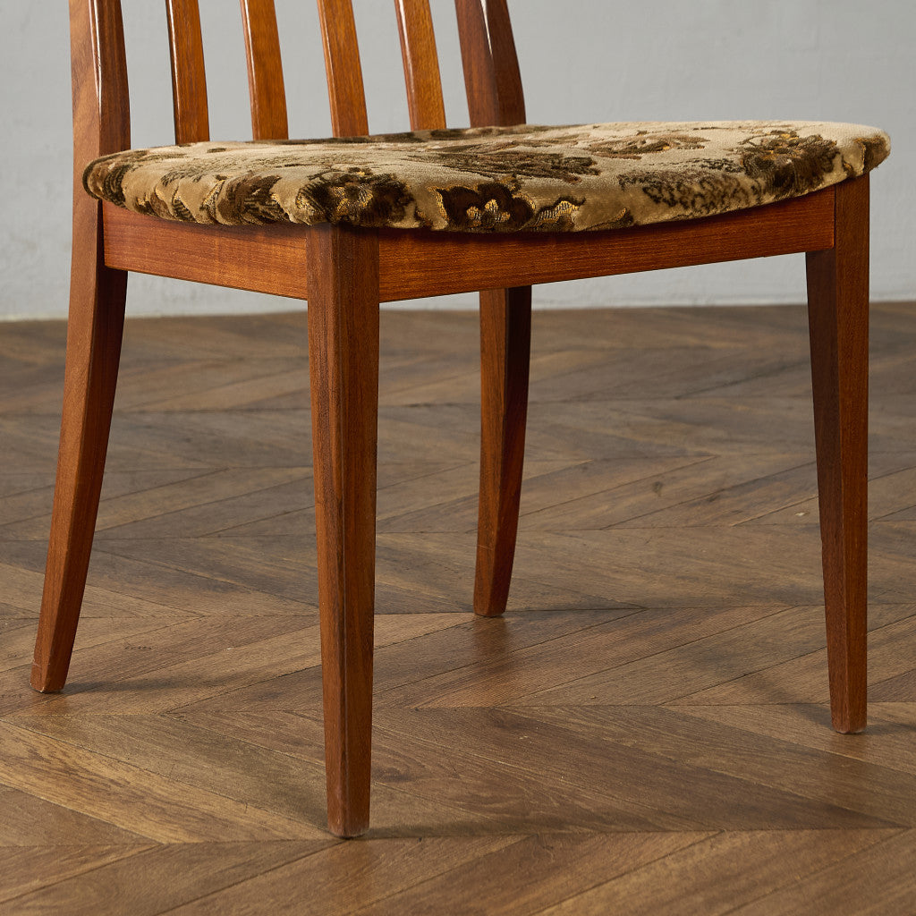 スラットバックチェア (4540)