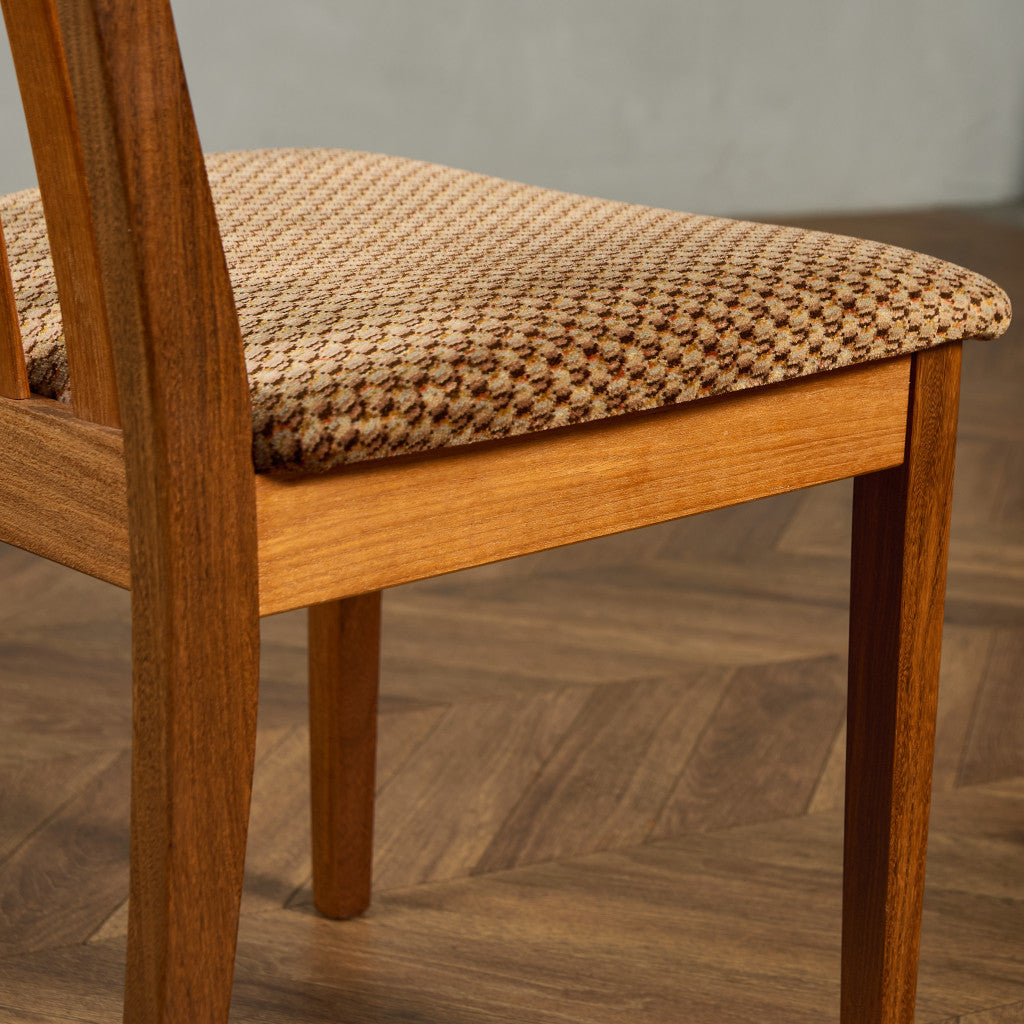 スラットバックチェア (4540)