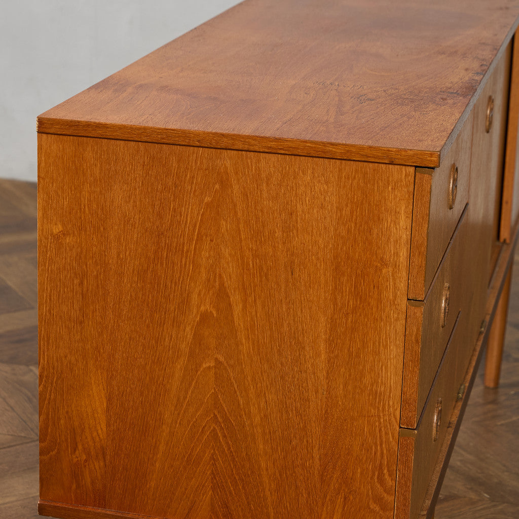 イギリス ヴィンテージ サイドボード