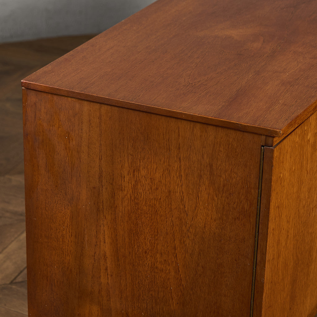 ヴィンテージ サイドボード