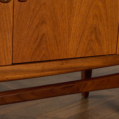 Fresco ヴィンテージ 脚付き サイドボード (4072)