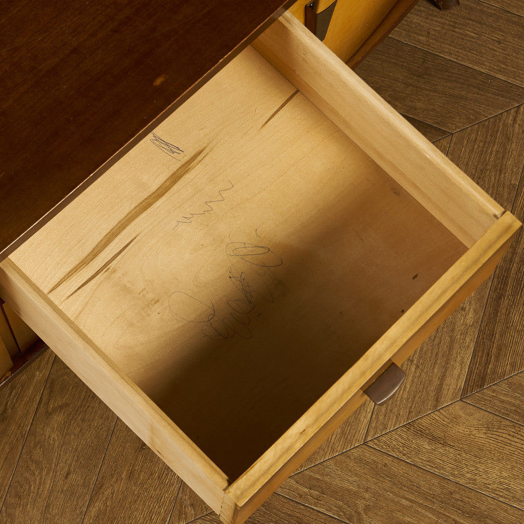 英国 ヴィンテージ サイドボード キャビネット