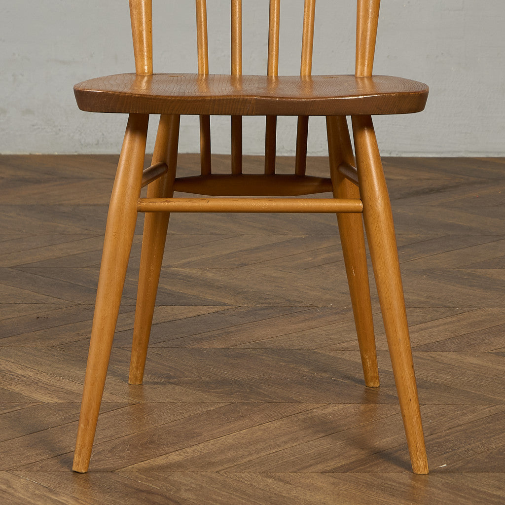 ヴィンテージ スティックバック ハイバックチェア