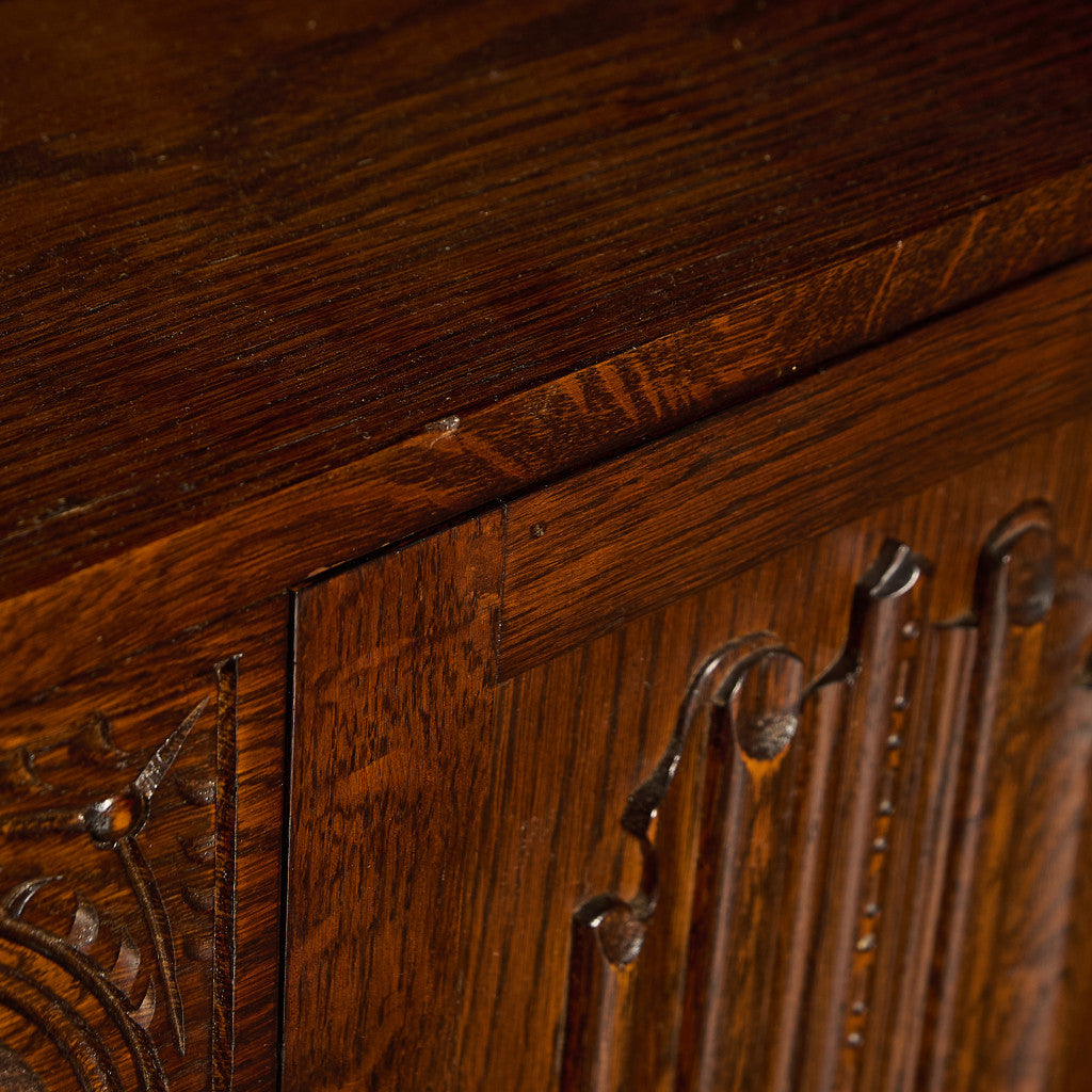 英国 クラシック オーク材 キャビネット