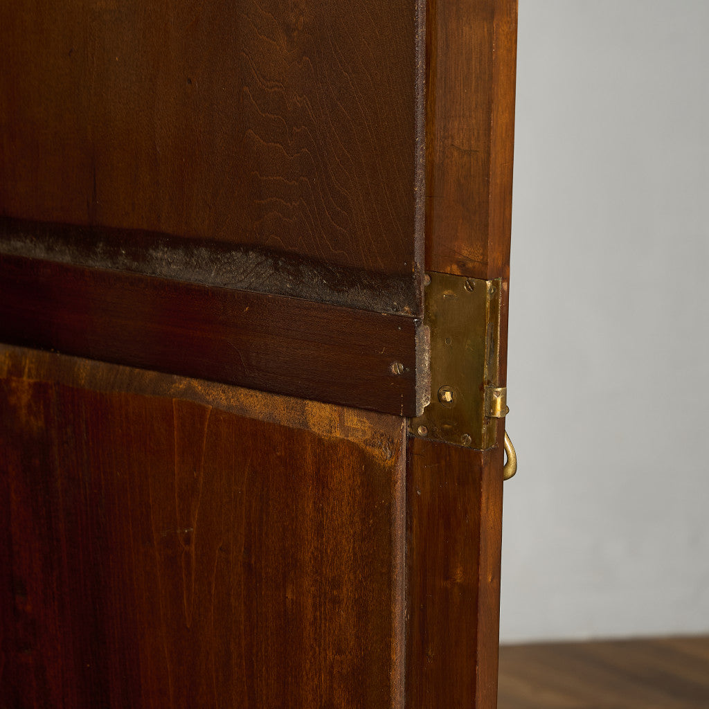 英国 アンティーク ワードローブ