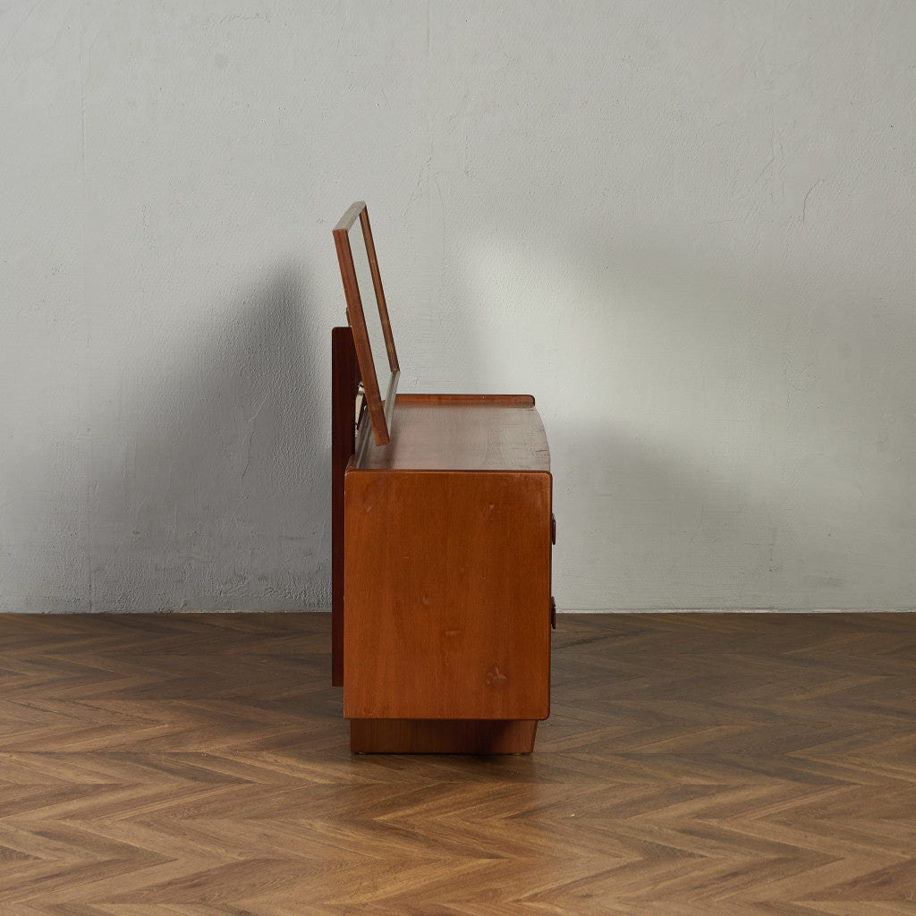 ヴィンテージ ドレッサー デスク