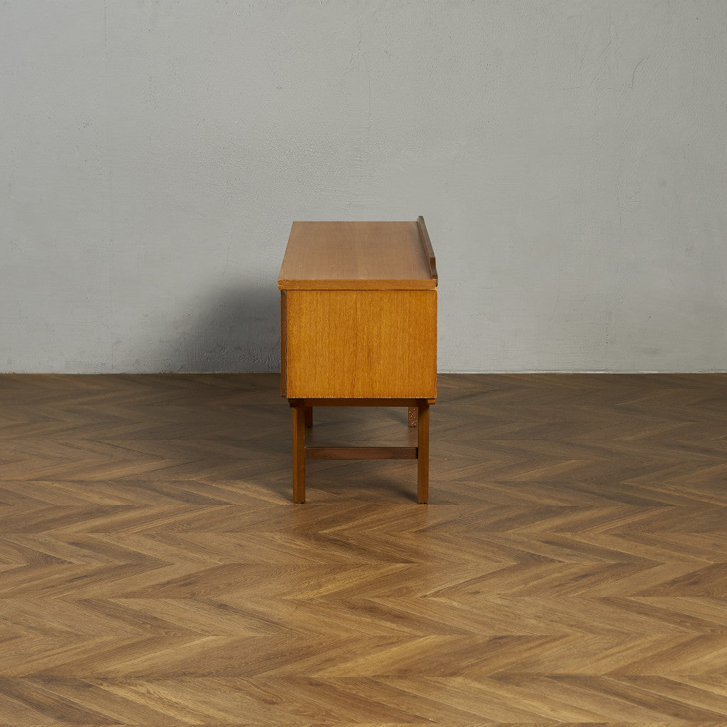 ヴィンテージ サイドボード