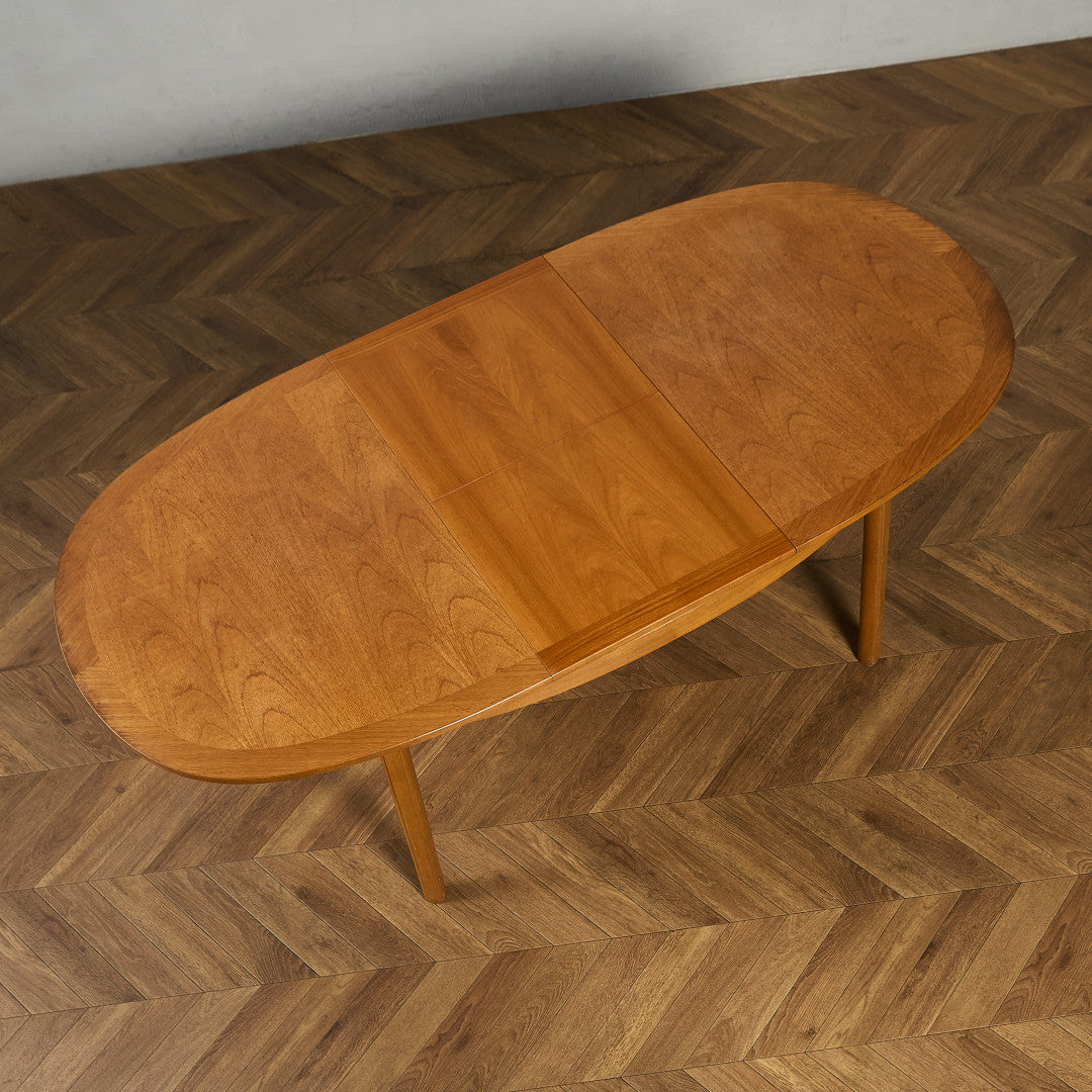 エクステンション オーバル ダイニングテーブル