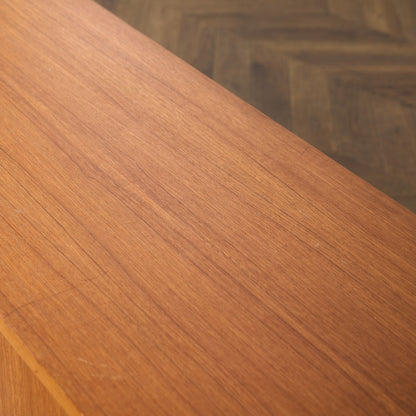 英国 ヴィンテージ キャビネット